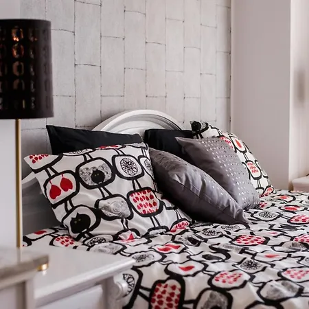 Guest house Halby Luxury Chmielna 73b Warsaw