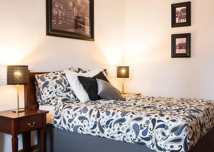 Konukevi Halby Luxury Chmielna 73b Varşova