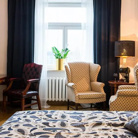 Halby Luxury Chmielna 73b Pensionat Warszawa