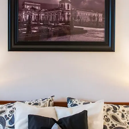 Gasthuis Halby Luxury Chmielna 73b *